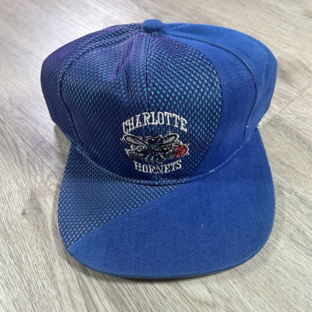 VTG Charlotte Hornets‎ Snapback Hat NBA Drew Pearson BoxSeat Blue Purple Cap